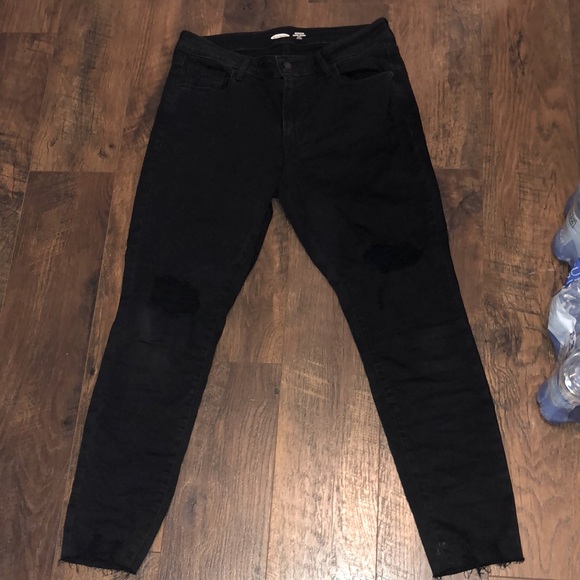 Old Navy Denim - Super skinny ankle mid rise black jeans